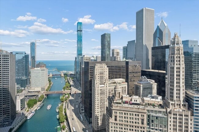 Building Photo - 401 N Wabash Ave