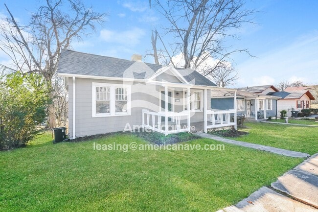 Building Photo - 1833 31st St Ensley