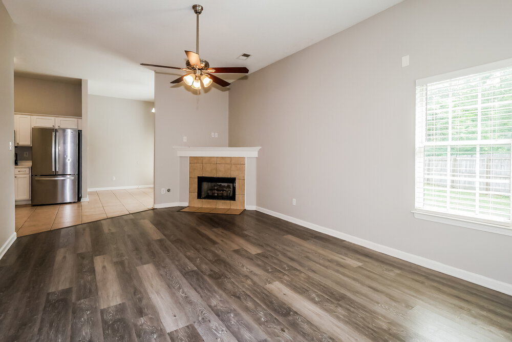 Building Photo - 8280 Dexter Ridge Cove E