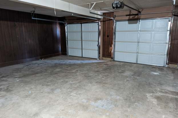 Building Photo - 2330 Blossom Dr