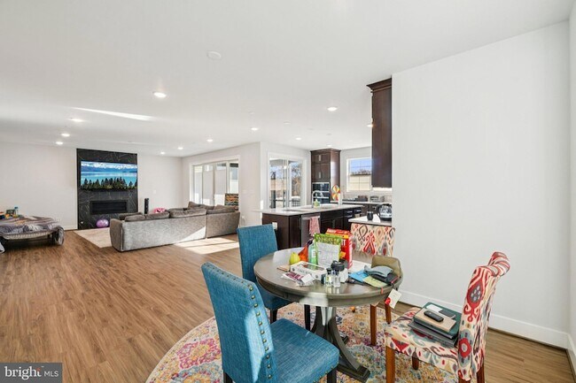 Building Photo - 42051 Night Nurse Cir