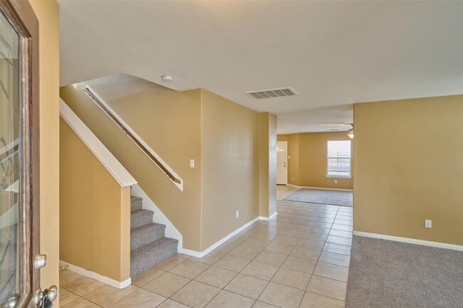 Building Photo - 3022 Swift Brook Glen Way