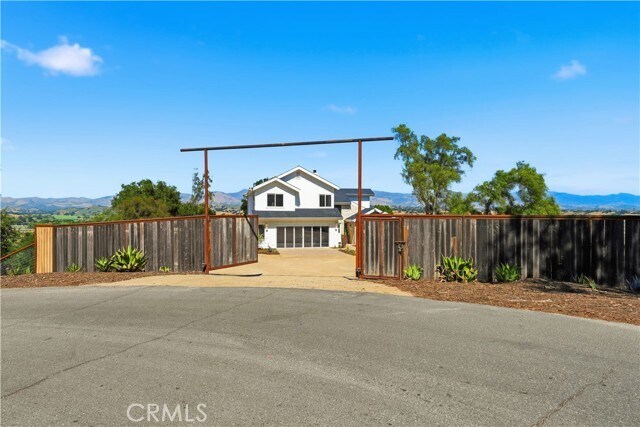 Building Photo - 2968 Ballard Canyon Rd