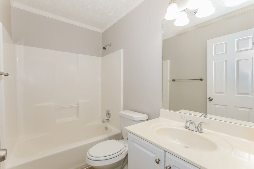 Building Photo - 2747 Wilding Green Ln