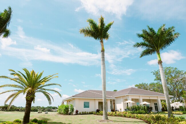 Building Photo - 3 Bermuda Lake Dr