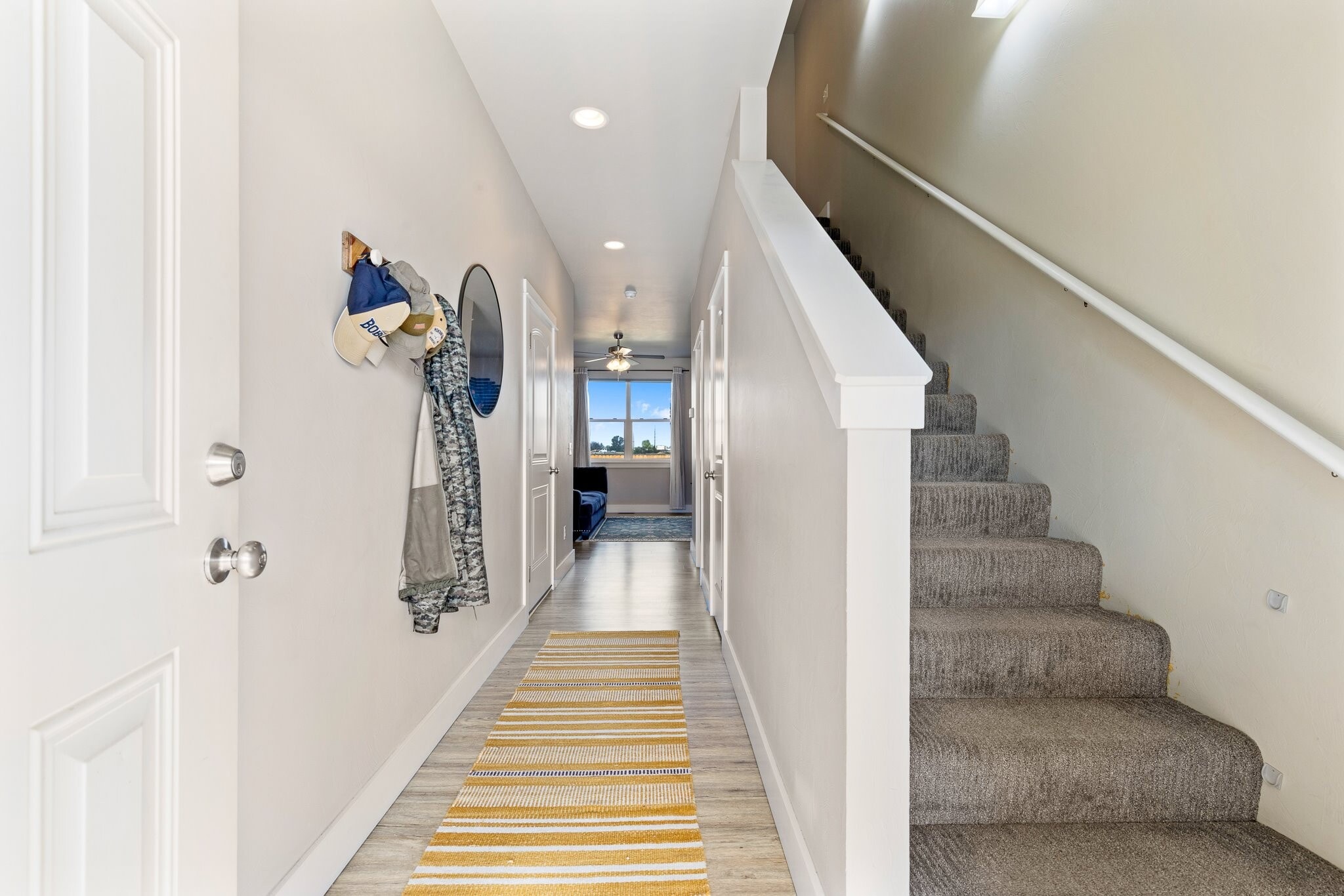 Building Photo - 201 13th St