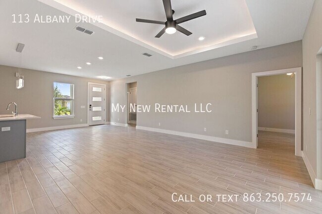 Building Photo - 113 Albany Dr