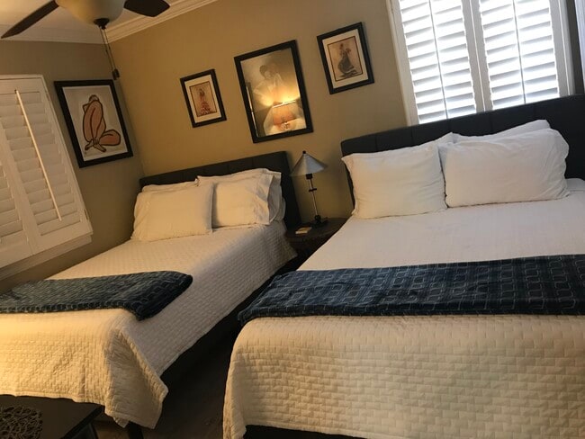 Twin Room with 2 Full Size Beds and 6 drawer dressers. - 3822 Berryman Ave
