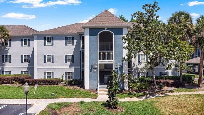 Building Photo - 1311 Clubside Dr