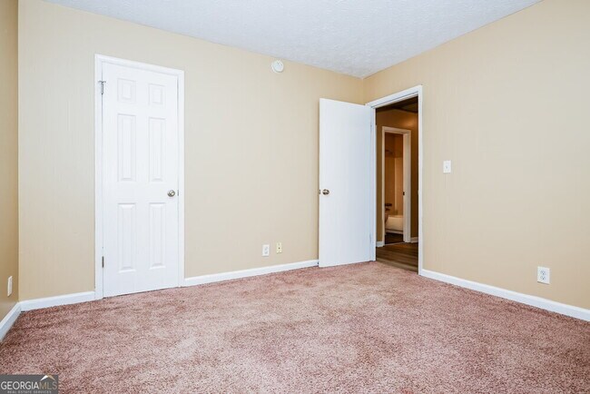 Building Photo - 4519 Jackybell Trail