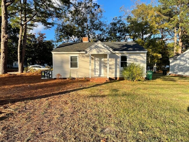 Building Photo - 514 Macon St S