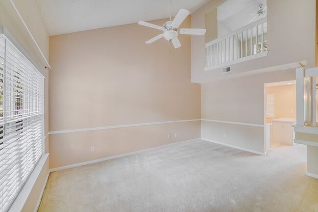 Building Photo - 15021 Deshler Ct