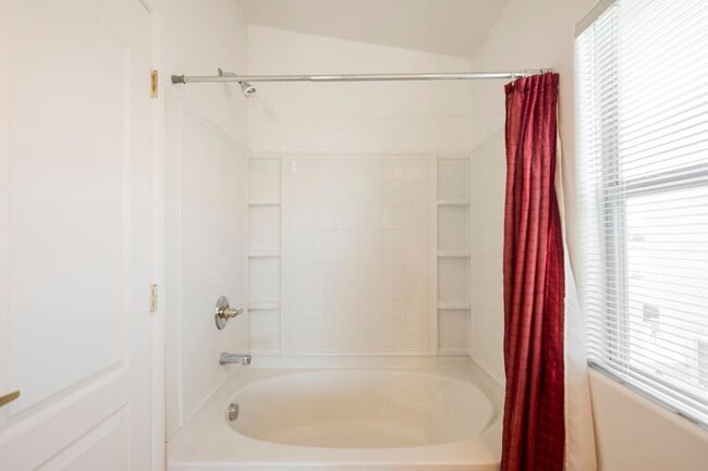 Building Photo - 4847 Double Down Dr