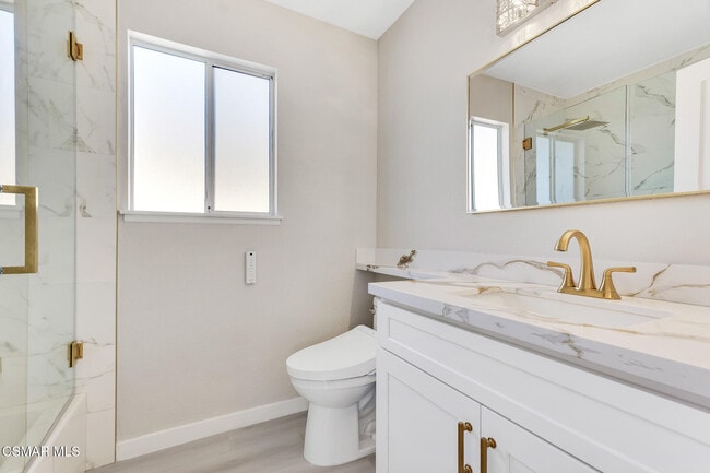 Building Photo - 24739 Vía Madera