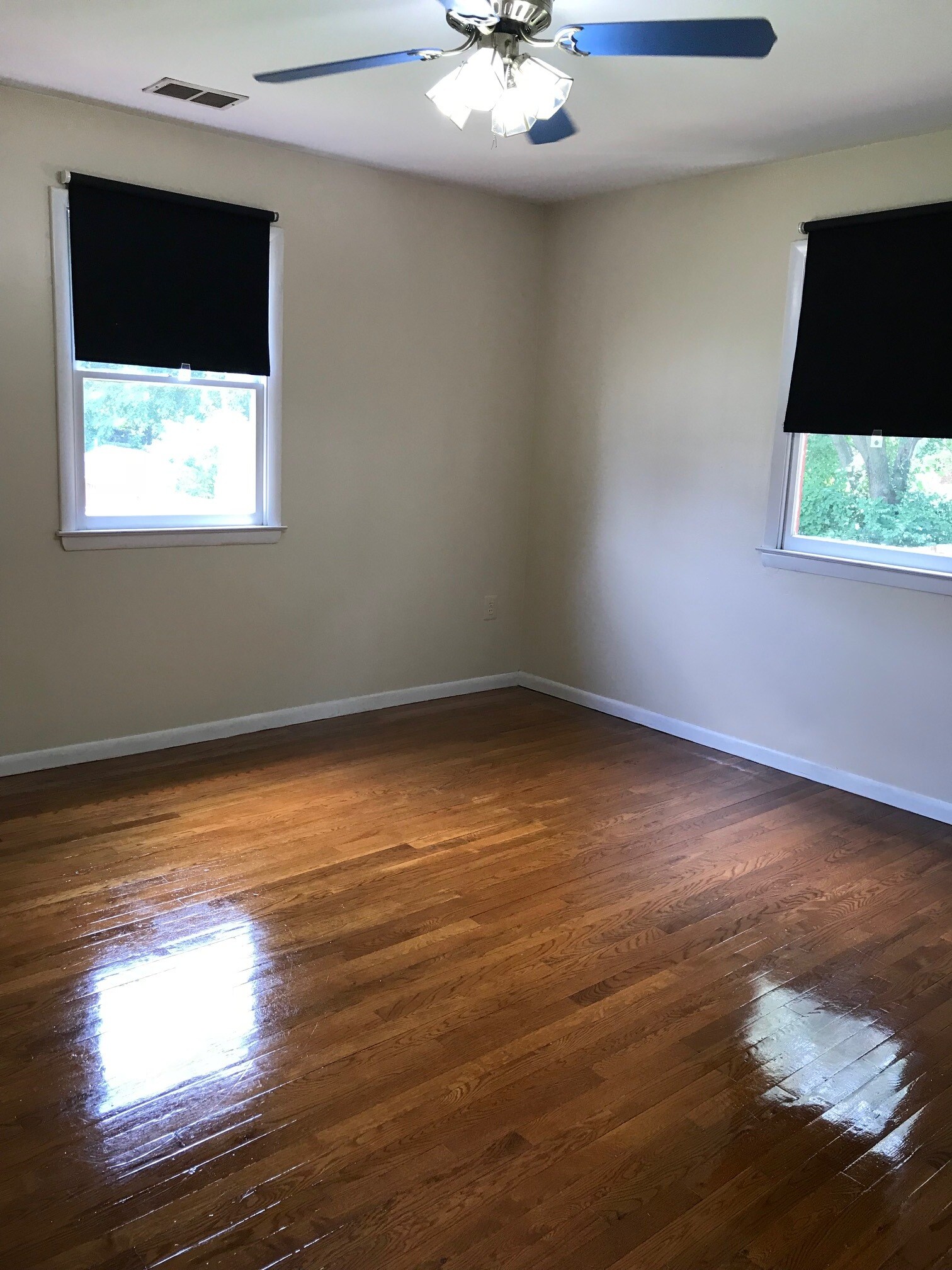 bedroom #3 - 9044 Rhode Island Ave
