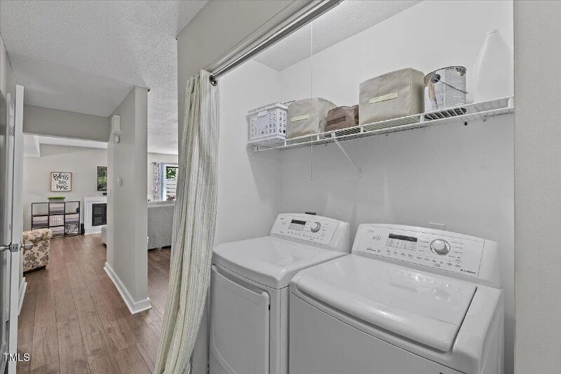 Building Photo - 18 Willow Bridge Dr