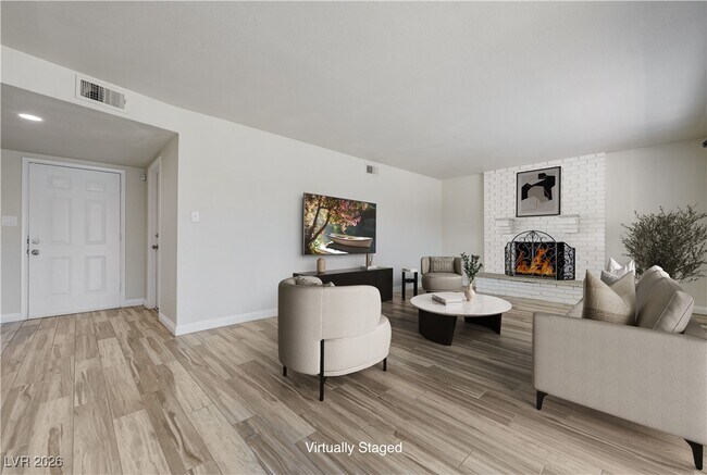 Building Photo - 5301 Westleigh Ave