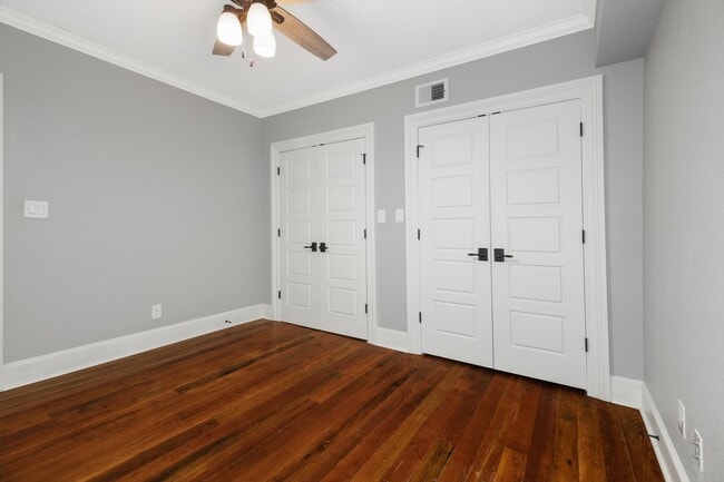 Building Photo - 405 24th St