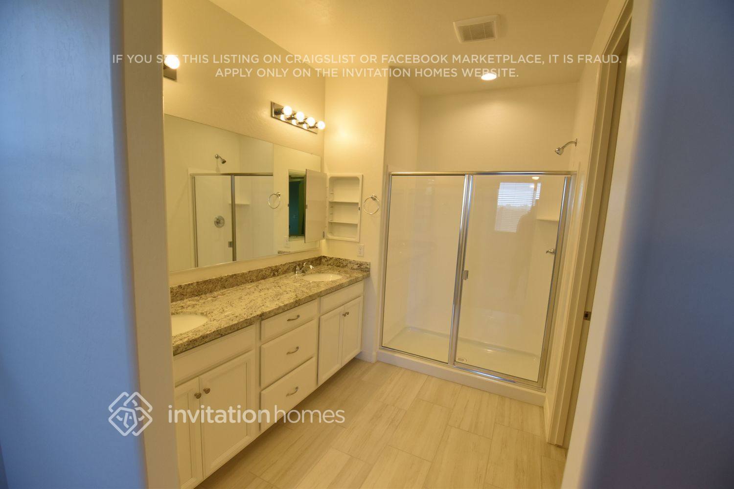 Building Photo - 19638 W Turney Ave