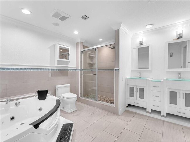 Building Photo - 11762 NW 26th Ct