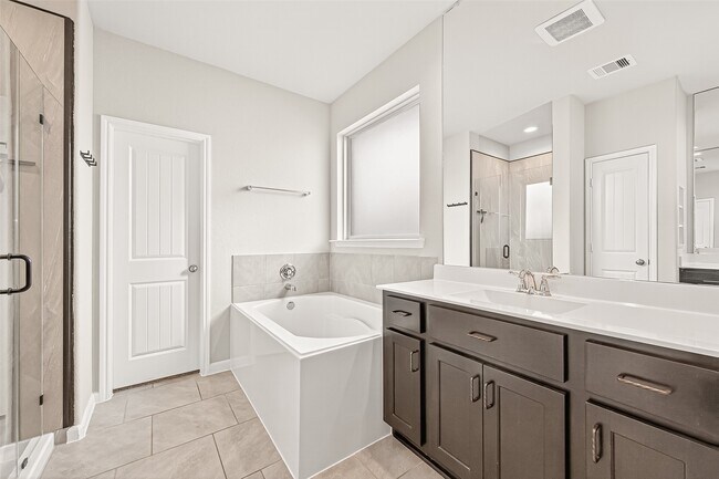 Building Photo - 4051 Prairie Landing Ln