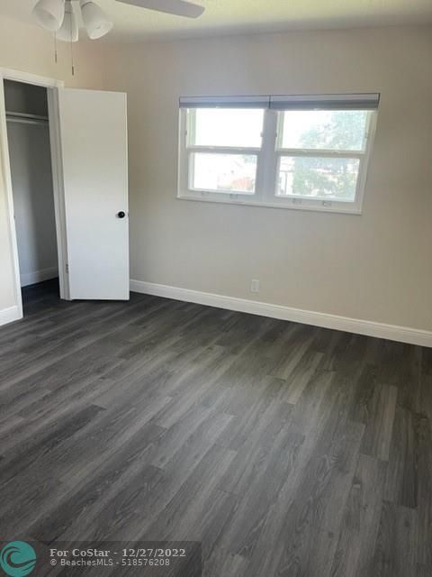 Building Photo - 2270 SW 46th Ct