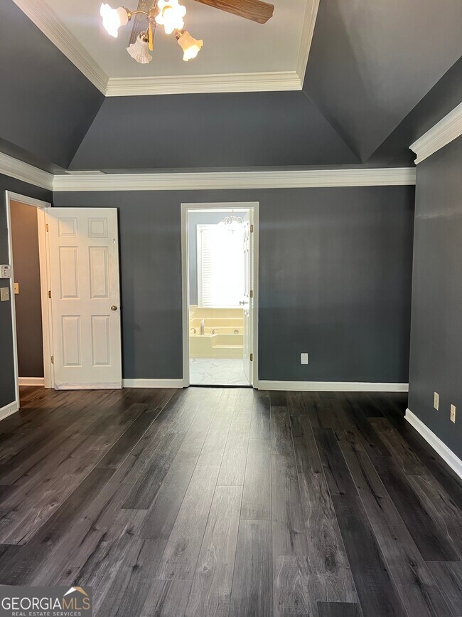 Building Photo - 2361 Ciji Cir