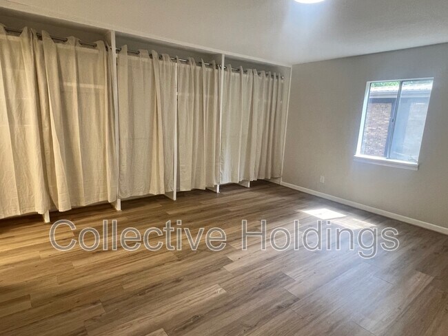 Building Photo - 3101 Lorna Rd