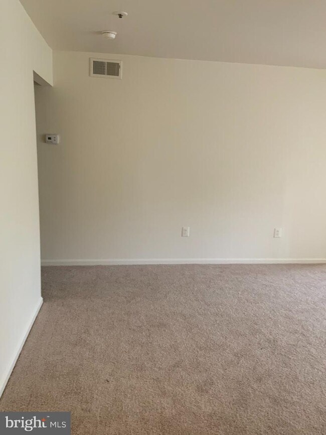 Building Photo - 14905 Cleese Ct