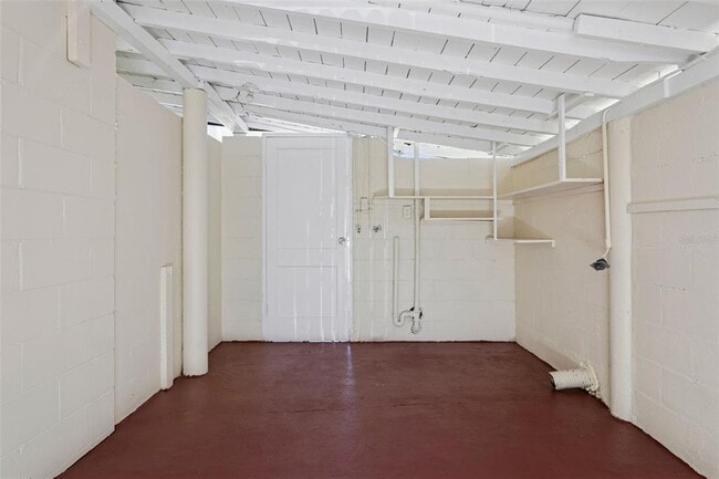 Building Photo - 1308 E Sligh Ave