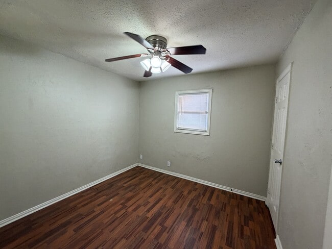 Building Photo - 2818 41st St