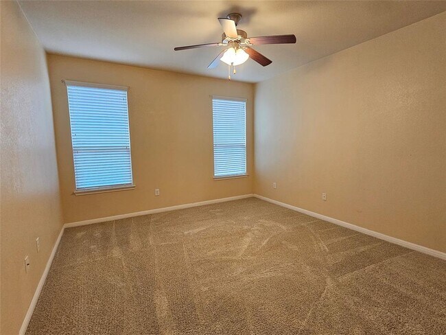 Building Photo - 808 Lost Pines Ln