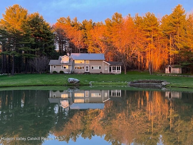 Primary Photo - 136 Macedonia Rd