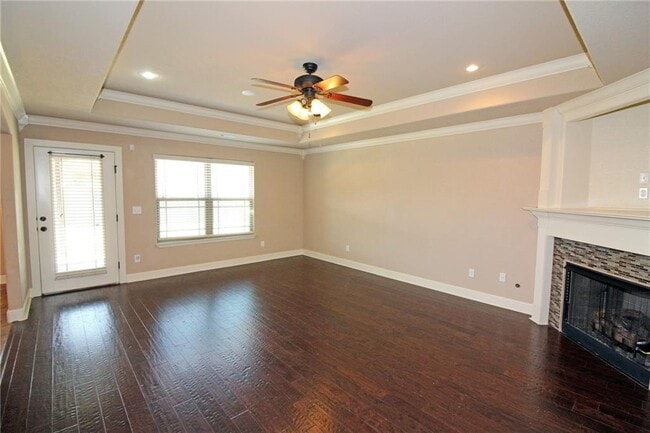 Building Photo - 3108 SW Oakleigh Rd