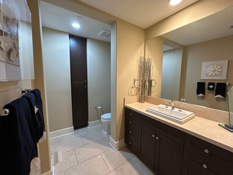 Building Photo - 23500 Park Sorrento