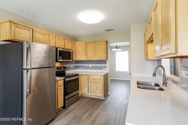 Building Photo - 2944 Whirlaway Ct