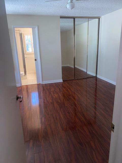 Building Photo - 4701 Roxbury Ct