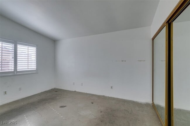 Building Photo - 1803 Discus Dr