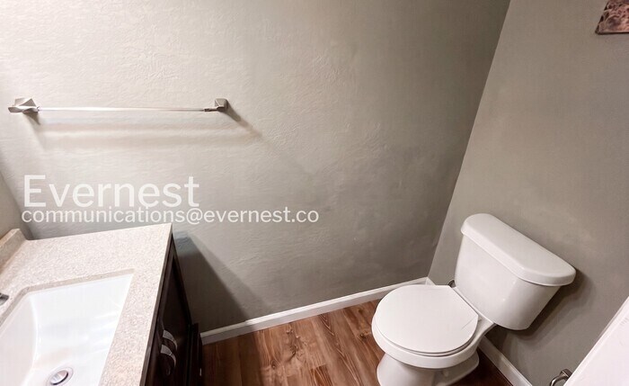 Building Photo - 3308 Roadrunner Trail