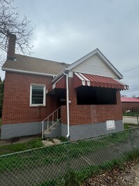 Building Photo - 111 Seward St