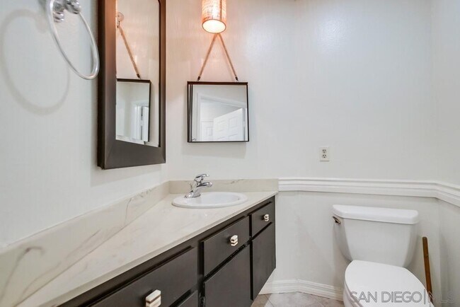 Building Photo - 3268 Via Marin