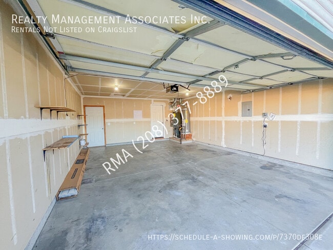 Building Photo - 9887 W Mesquite Ct