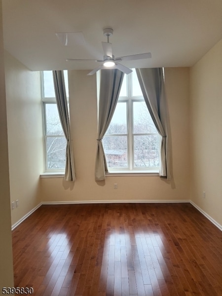 Building Photo - 262 Main St