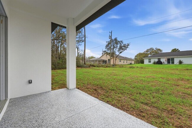 Building Photo - 13975 SW 27 Ct Rd