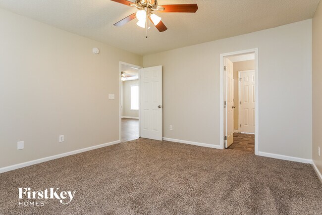 Building Photo - 1524 Crag Burn Ln