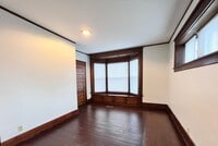 Building Photo - 66 W Perry St