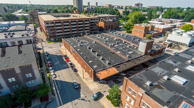 Building Photo - 585 S Upper St