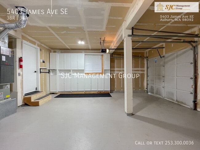 Building Photo - 5403 James Ave SE