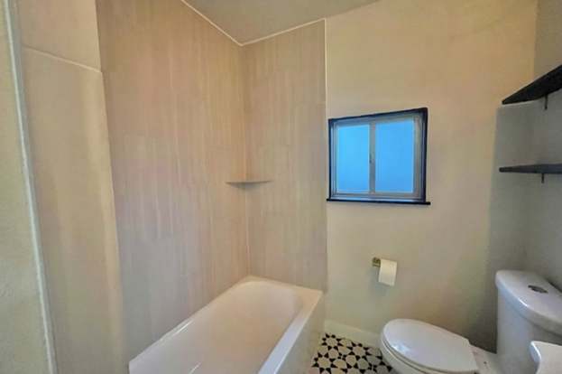 Building Photo - 1110 Clower-