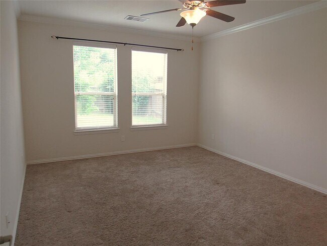 Building Photo - 24434 Sundance Spring Dr